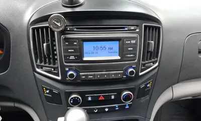 Hyundai Starex