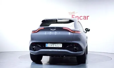 Astonmartin DBX
