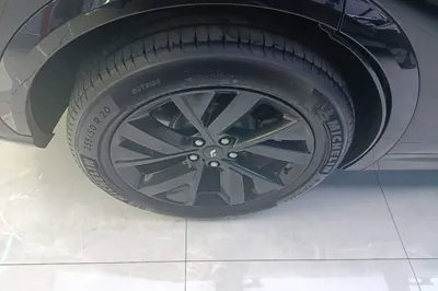 Li Auto L7