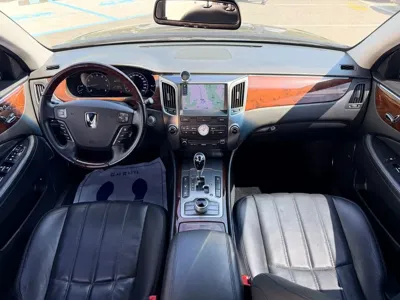 Hyundai Equus