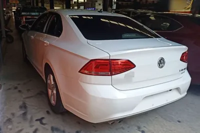 Volkswagen Lamando