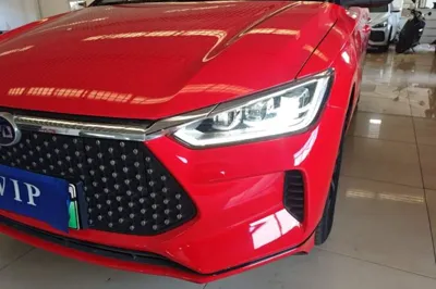 BYD e2