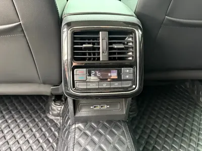 Volkswagen 帕萨特插电混动
