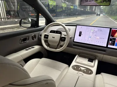 Li Auto 理想i6