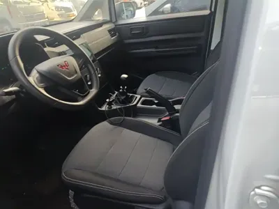 Wuling Hongguang Plus
