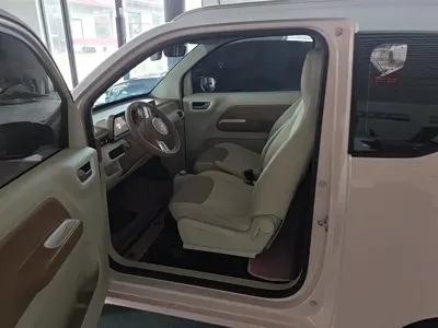 Wuling MINIEV