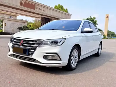 Roewe i5