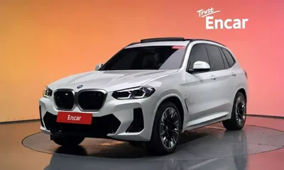 BMW iX3