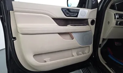 Lincoln Navigator