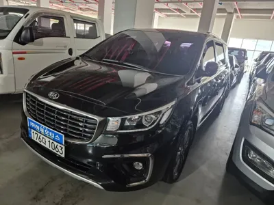Kia Canival