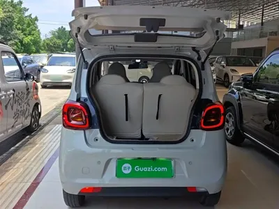 Wuling MINIEV