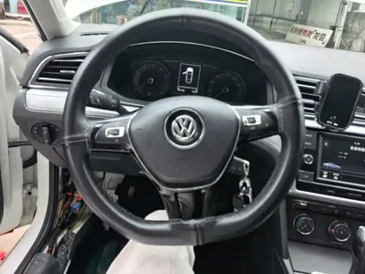 Volkswagen Lamando