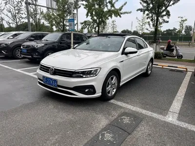 Volkswagen Lamando