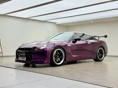 Nissan GT-R
