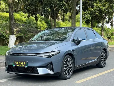 Xpeng P5