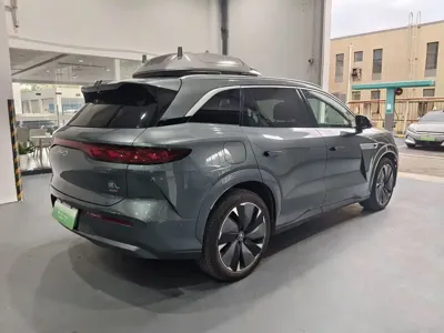BYD 唐L