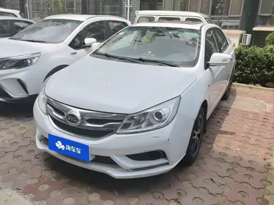 BYD Surui