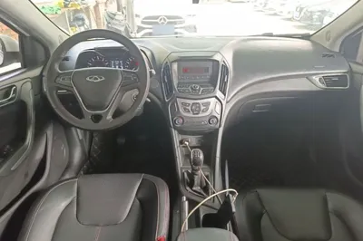 Chery Arrizo 5