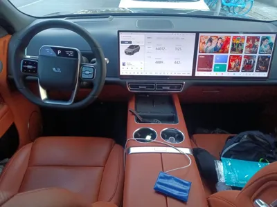 Li Auto L8