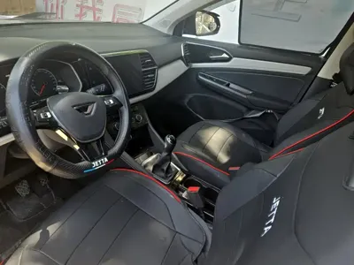 Jetta VS5