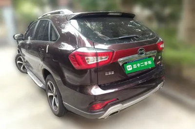 BYD S7