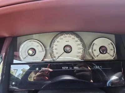 Rolls-Royce Dawn