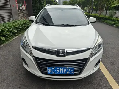 Luxgen U6