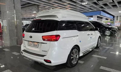 Kia Canival