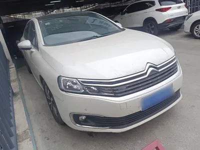 Citroen C6