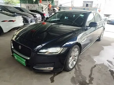 Jaguar XFL