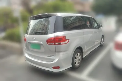SAIC MAXUS G10