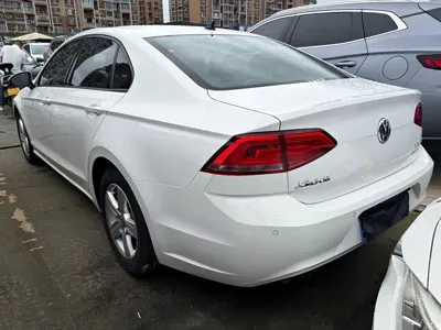 Volkswagen Lamando