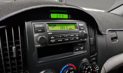 Hyundai Starex