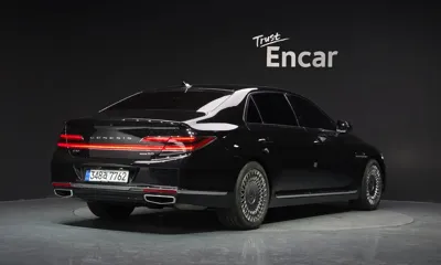 Genesis G90