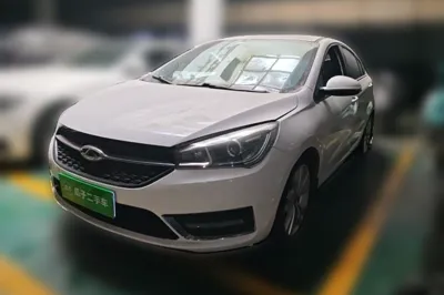 Chery Arrizo 5