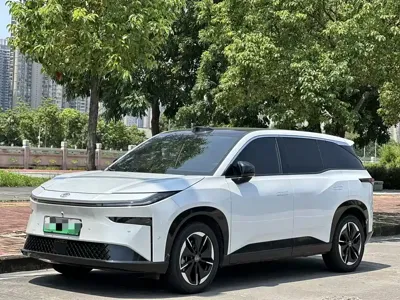 Toyota 铂智3X