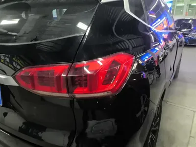 WEY Wey VV6