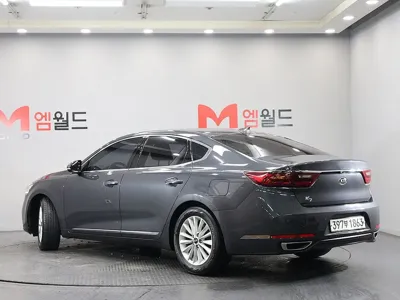 Kia K7