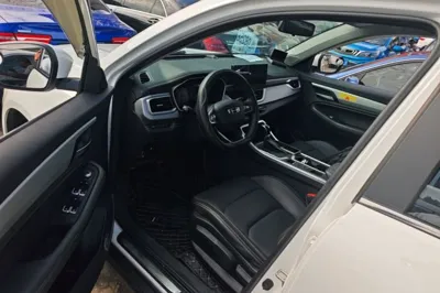 Geely Auto Vision X6