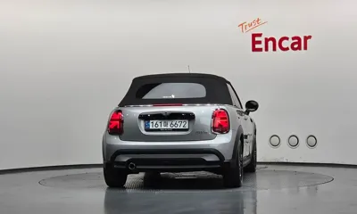 MINI Cooper Convertible