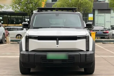 iCAR 03