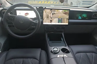 Leapmotor C11