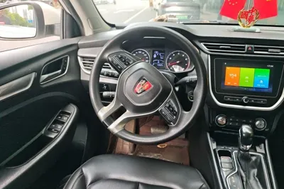 Roewe RX3