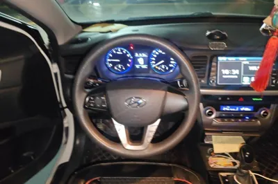 Hyundai Mistra