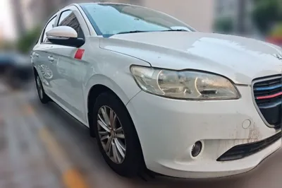 Peugeot 301