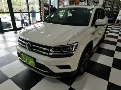Volkswagen Tharu