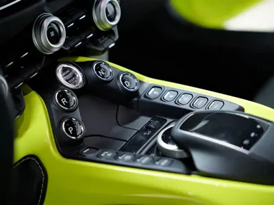 Aston Martin V8 Vantage