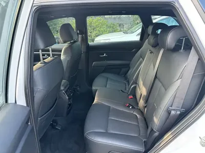 Kia KX7