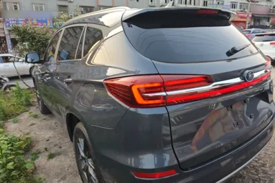 BYD Song