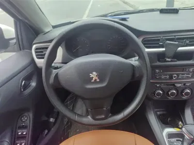 Peugeot 301